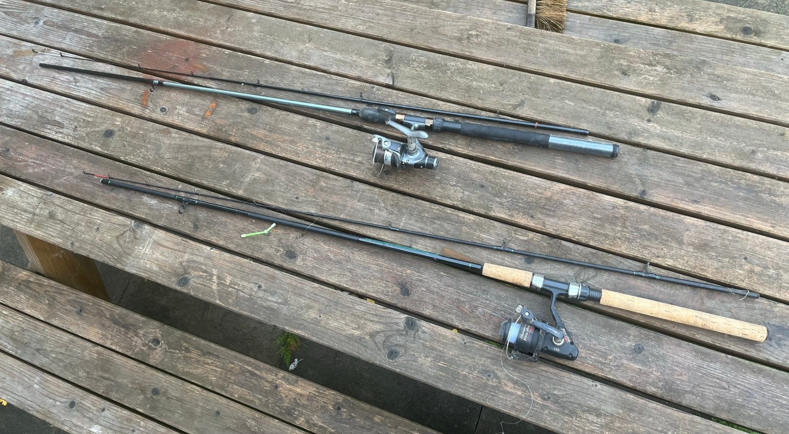 2 vishengels winkle picker, Ophalen, Zo goed als nieuw, Vaste hengel