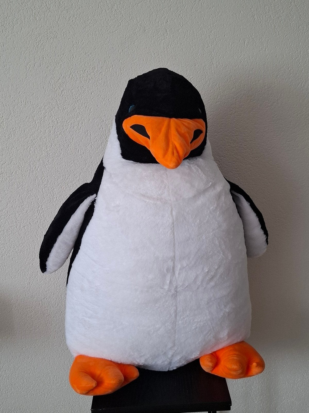 Grote knuffel pinguïn en ronde aap knuffel, Kinderen en Baby's, Speelgoed | Knuffels en Pluche, Ophalen, Pinguïn, Gebruikt, Zwart