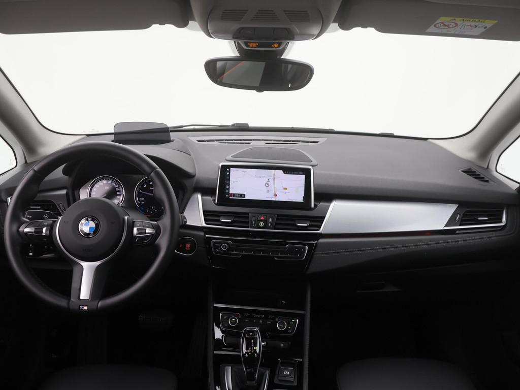 BMW 2-serie Active Tourer 218i Executive AUTOM. TREKH|NAVI|H, Stof, Gebruikt, Euro 6, Origineel Nederlands