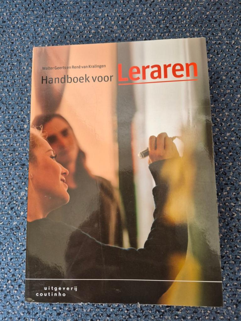 Handboek voor leraren | Walter Geerts, Walter Geerts; René van Kralingen, Sociale wetenschap, Ophalen of Verzenden, Zo goed als nieuw