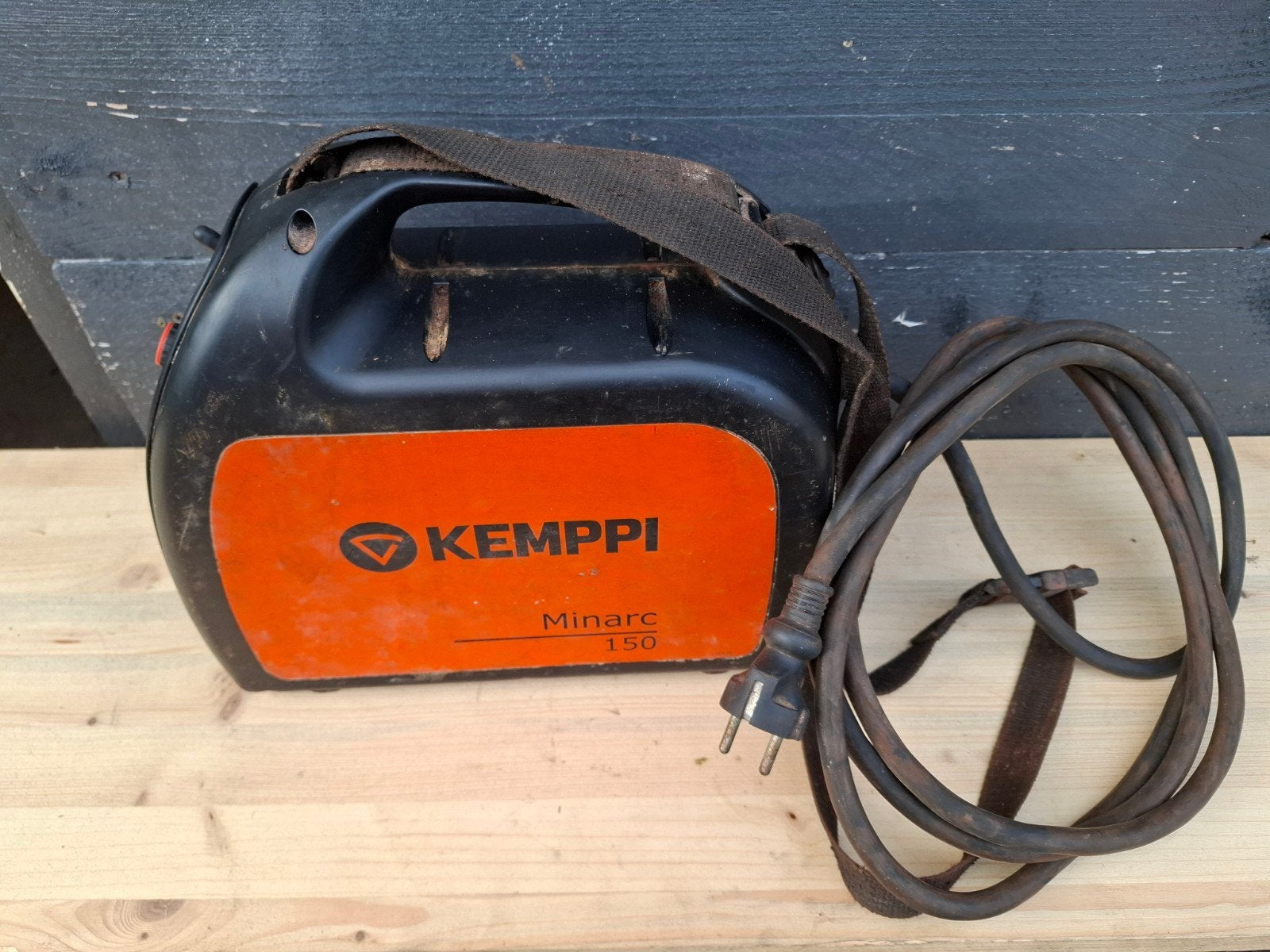 Kemppi Minarc 150 lasapparaat (zonder laskabels), Ophalen of Verzenden, Gebruikt, 150 tot 250 ampère, Elektroden