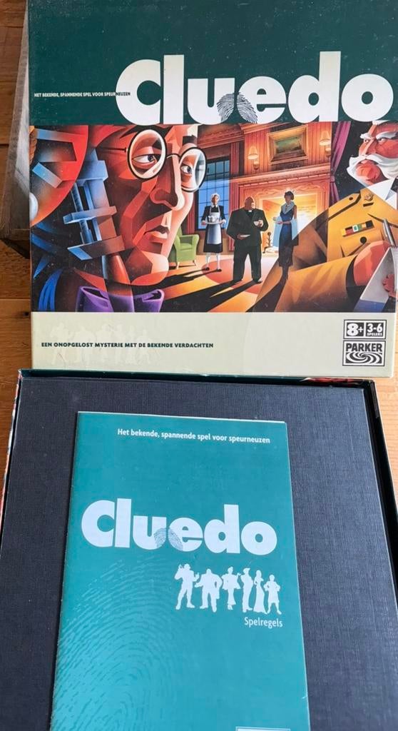 CLUEDO nieuw, Vijf spelers of meer, Ophalen of Verzenden, Nieuw