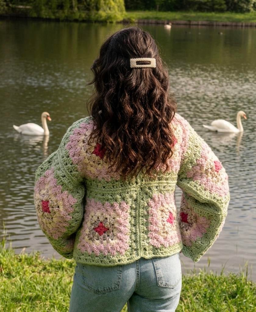Handgemaakte Granny Square Gehaakte Vest – Saliegroen & Roze, Ophalen of Verzenden, Nieuw, Maat 46/48 (XL) of groter, Wit
