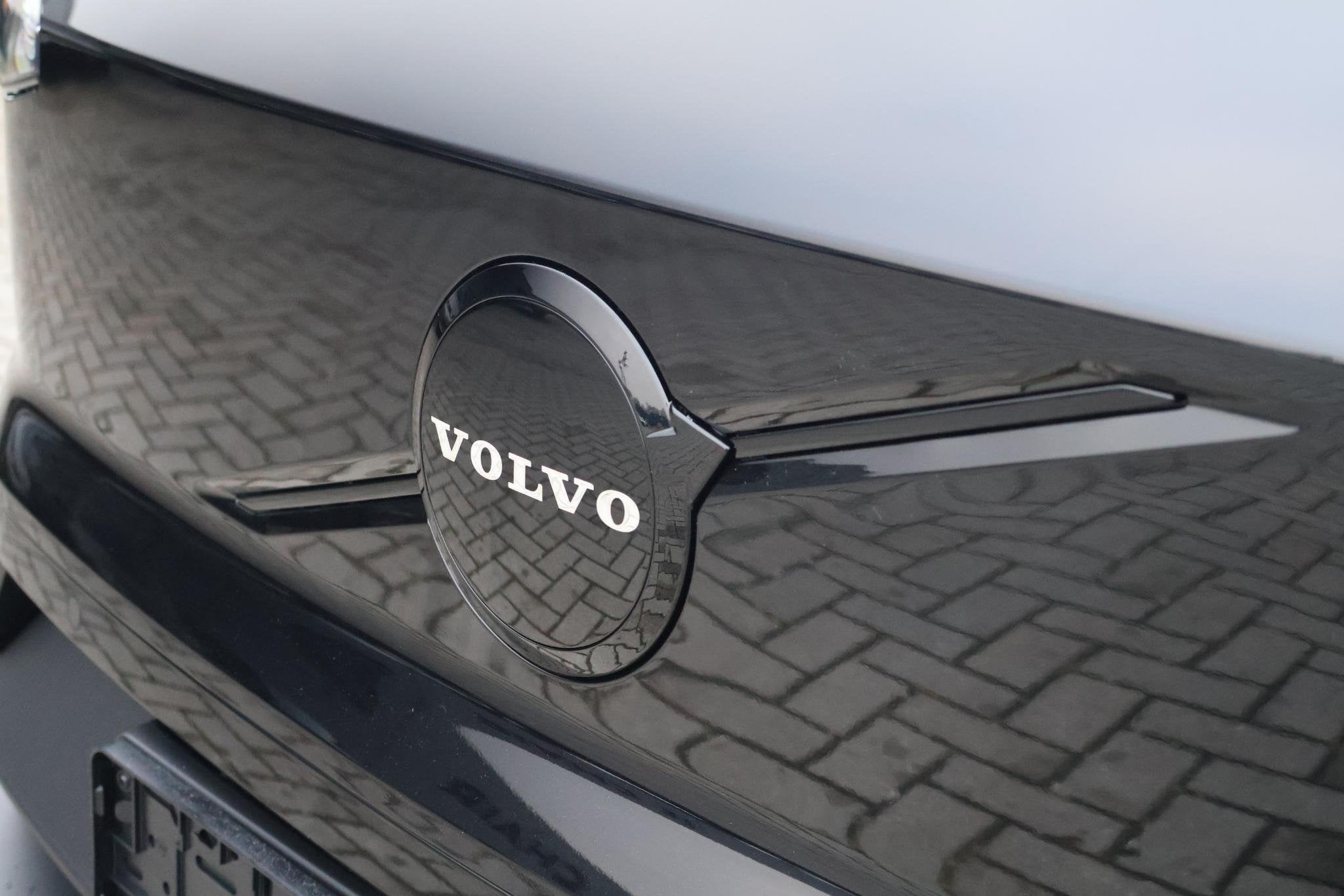 Volvo EX30 P5 Long Range Plus Black Edition Europa 69 kWh Go, Automaat, Achterwielaandrijving, Leder en Stof, Nieuw