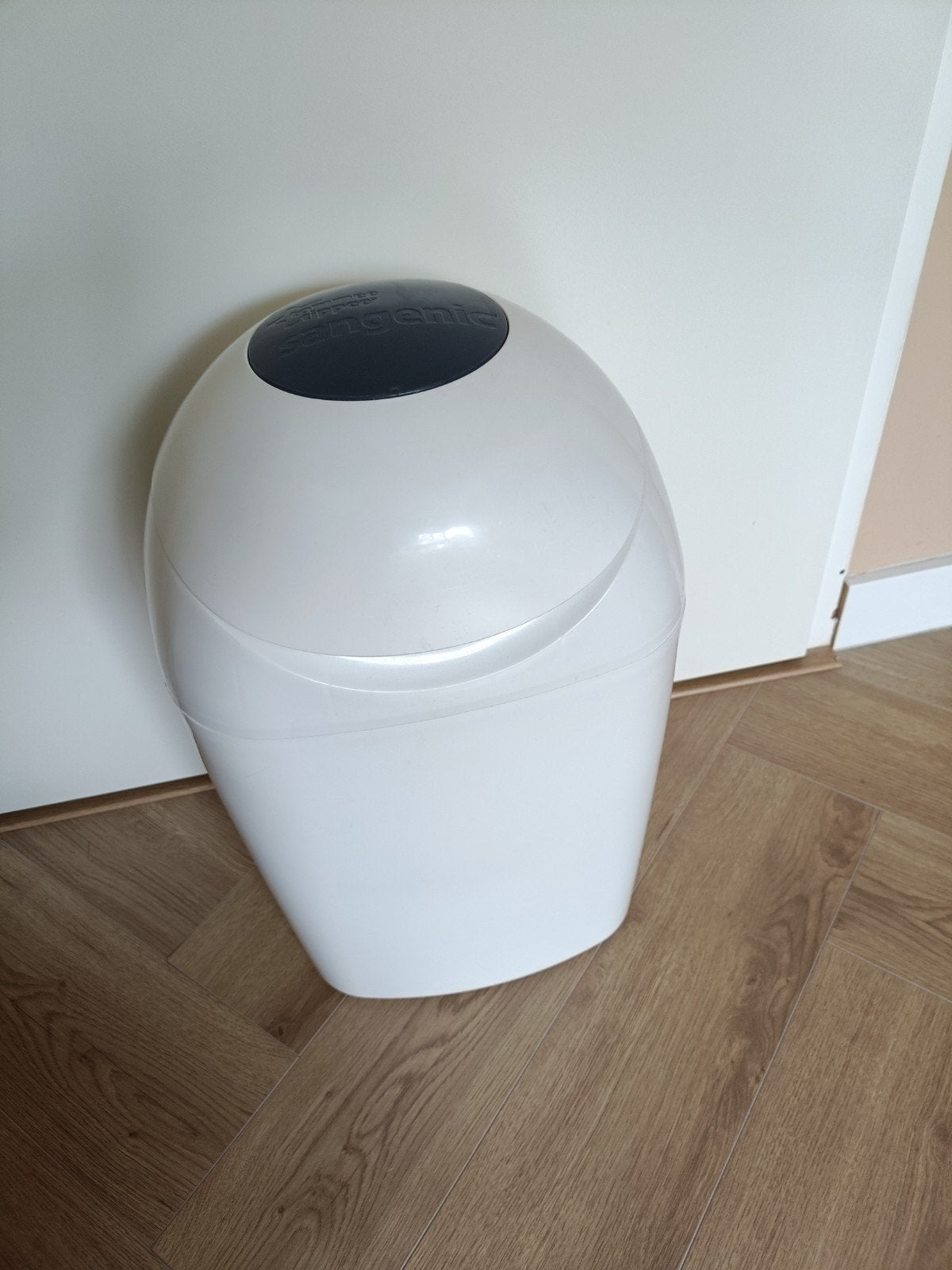 Tommee Tippee luieremmer met navul verpakking, Ophalen