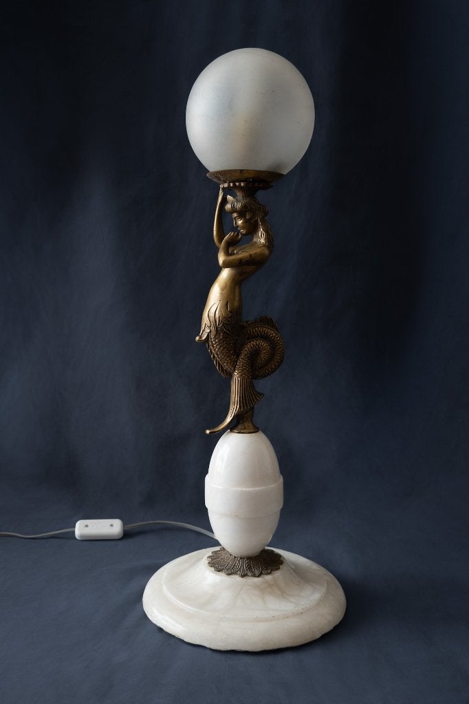 Decoratieve tafellamp met sirene, albast en glazen bol, Ophalen of Verzenden