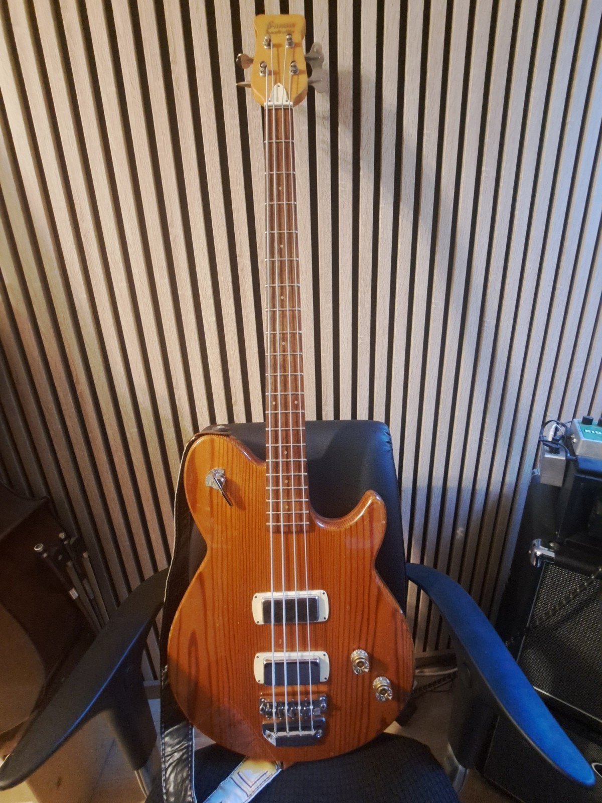 Framus Nashville basgitaar - Vintage look en geluid, Ophalen, Gebruikt, Elektrisch