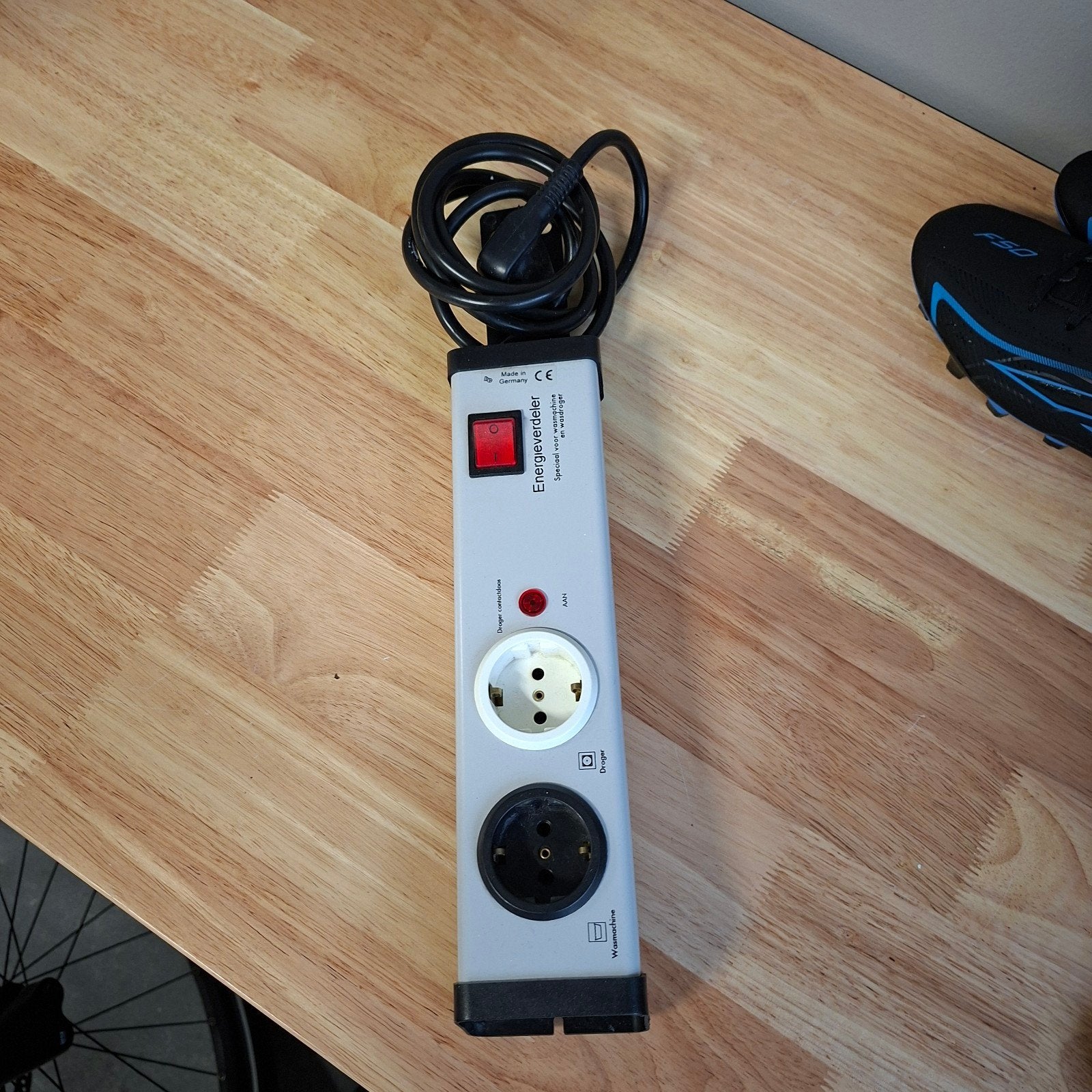 Energieverdeler speciaal voor wasmachine en droger, Ophalen, Gebruikt