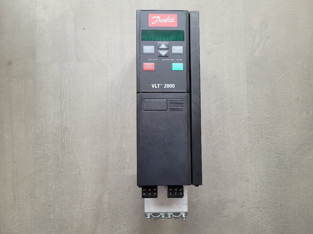 Danfoss 2800 frequentieregelaar 4kW 3~400V, Danfoss Gorinchem, Gebruikt, Ophalen of Verzenden, Info@danfoss.nl