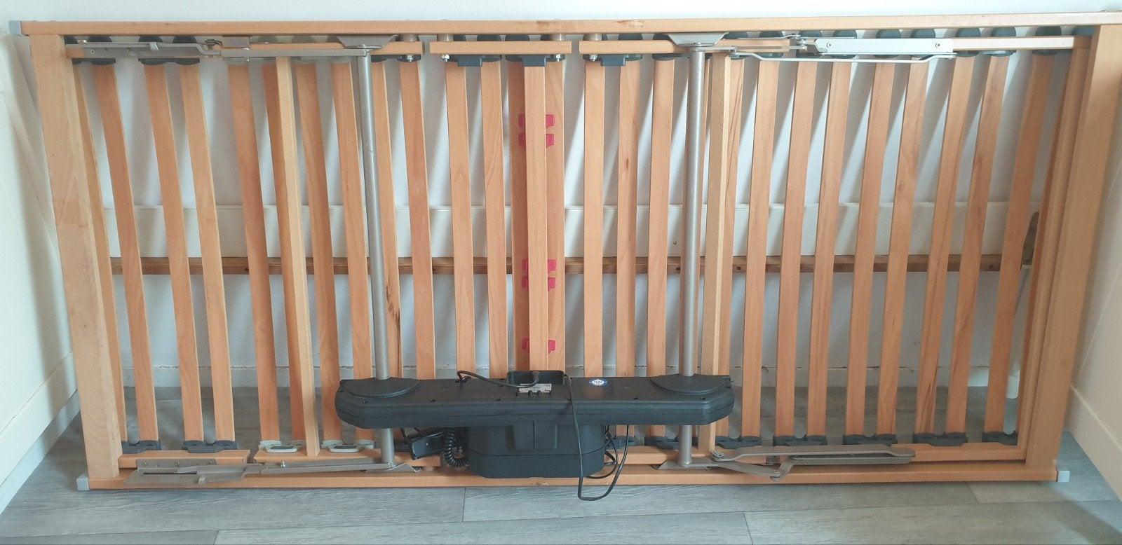 Elektrische lattenbodem 90x200 cm, Huis en Inrichting, Slaapkamer | Matrassen en Bedbodems, Gebruikt, Bedbodem, 90 cm, 200 cm