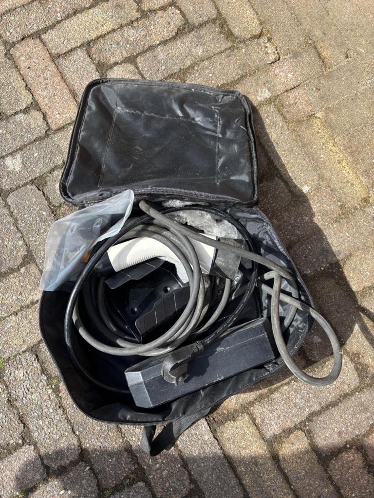 Te koop: Vevor draagbare Ev lader, Auto diversen, Laadpalen, Ophalen, Laadkabel
