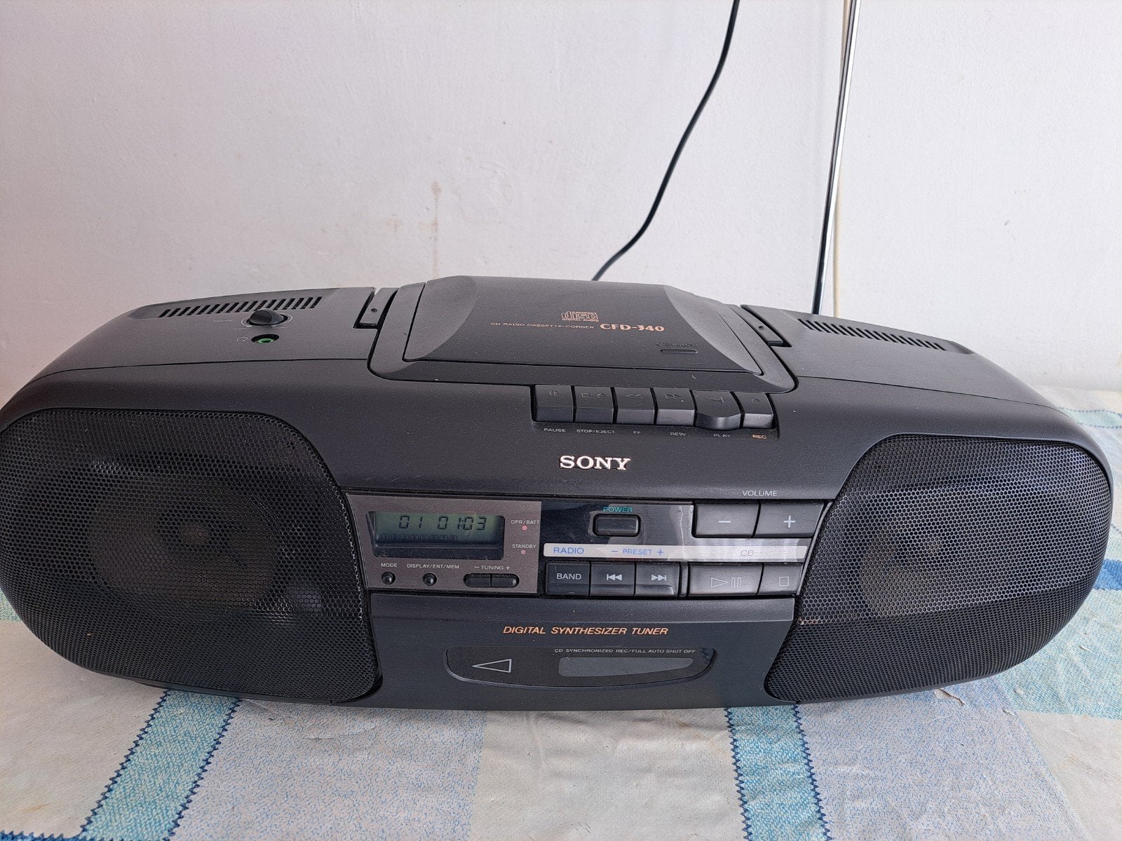 SONY CFD-340 CD,RADIO EN CASSETTE RECORDER, Ophalen of Verzenden, Zo goed als nieuw