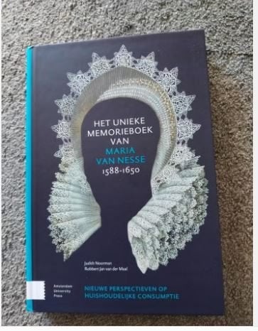 Het Unieke Memorieboek van Maria van Nesse 1588-1650, Boeken, Overige Boeken, Zo goed als nieuw, Ophalen of Verzenden