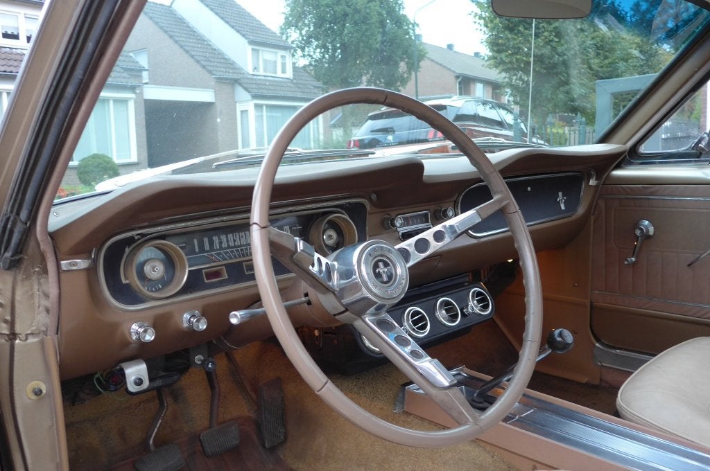 Ford Mustang 260 V8 handgeschakeld Unieke staat! (bj 1965), foto 8