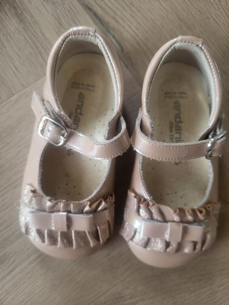 Zgan lichtroze Andanines lakschoentjes maat 21, Kinderen en Baby's, Ophalen of Verzenden, Zo goed als nieuw, Meisje, Schoentjes
