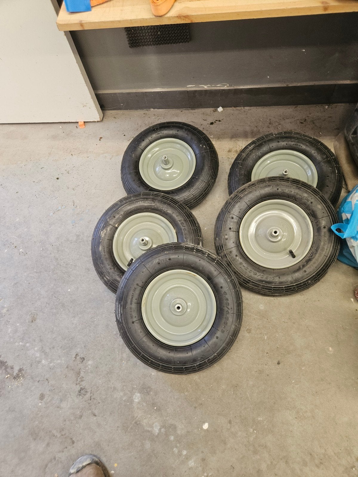 Kruiwagenwielen, Doe-het-zelf en Verbouw, Zwenkwielen, Ophalen of Verzenden, Nieuw