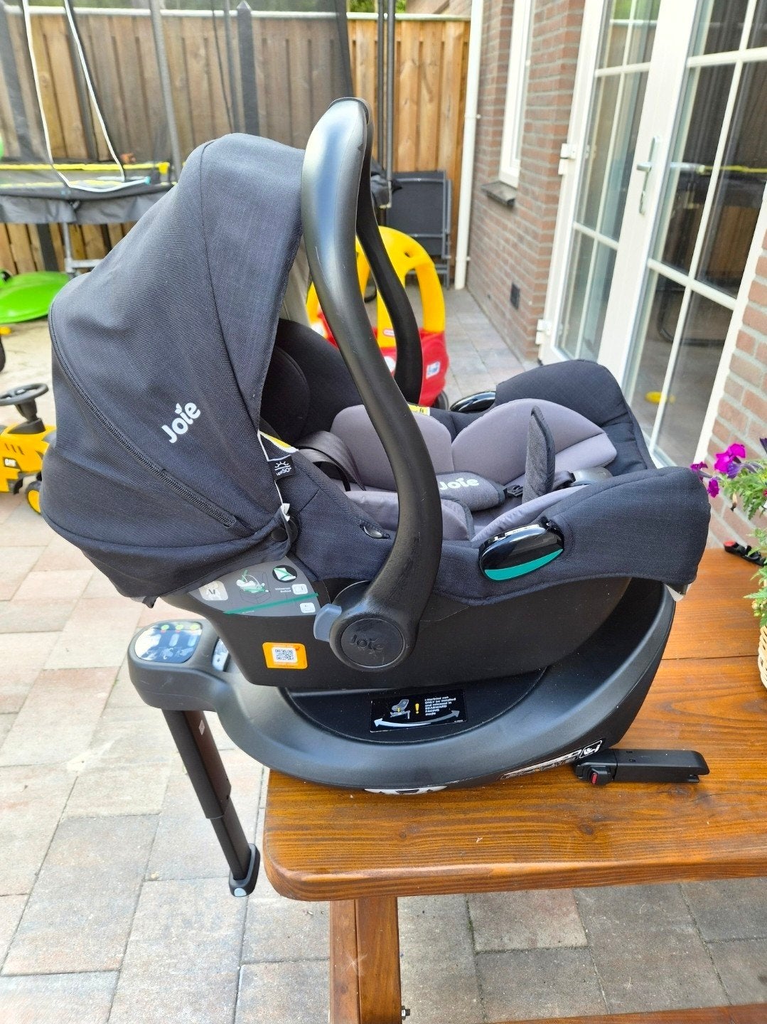 Joie Autostoel met Draaibare Base, Gebruikt, Isofix, 0 t/m 13 kg, Ophalen