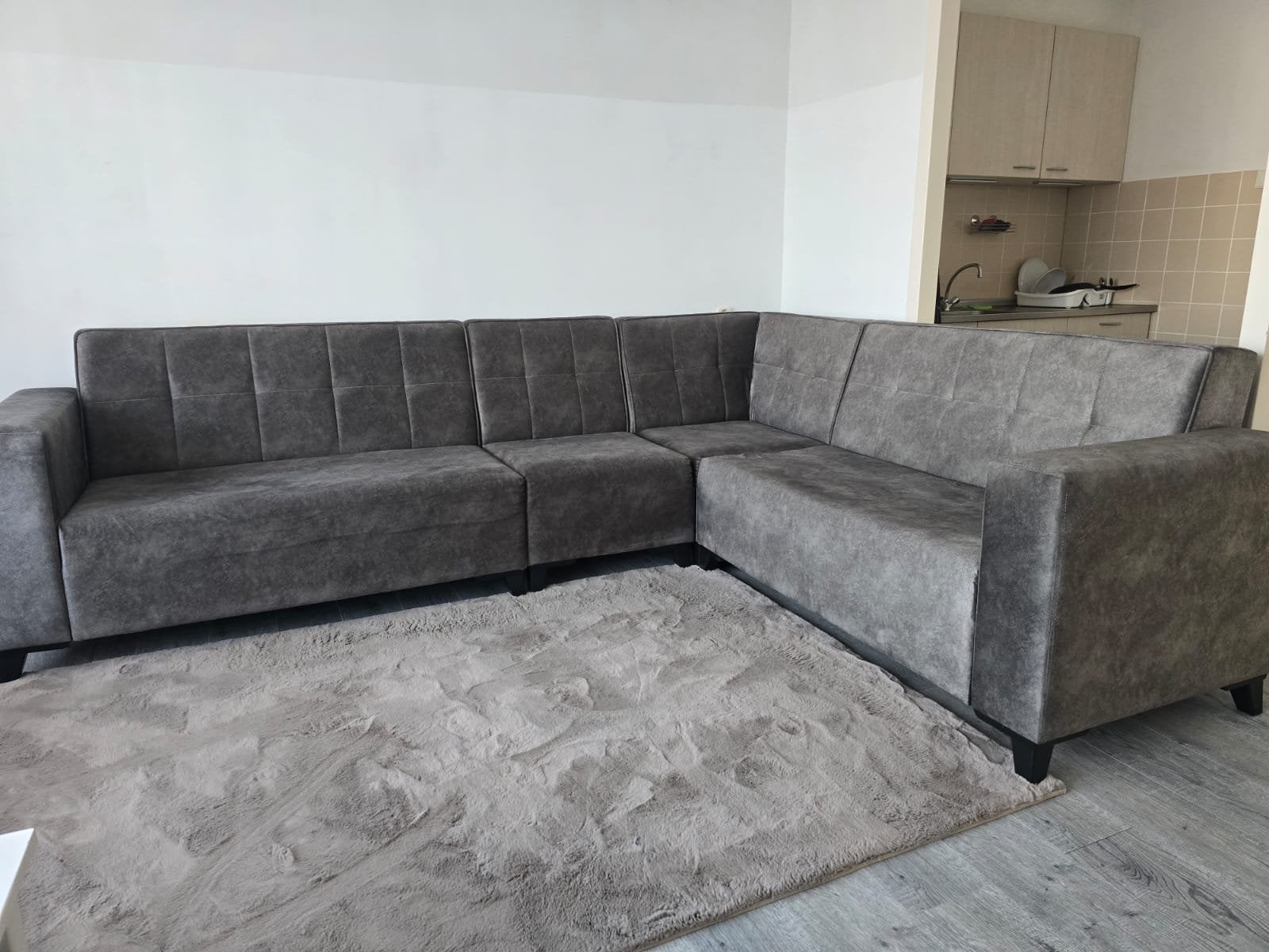Mooie grijze bank te koop, Ophalen, Nieuw