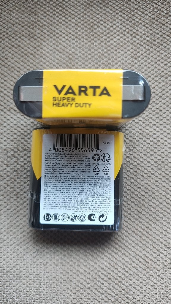2 stuks platte 4,5 Volt batterijen Varta, Ophalen, Nieuw