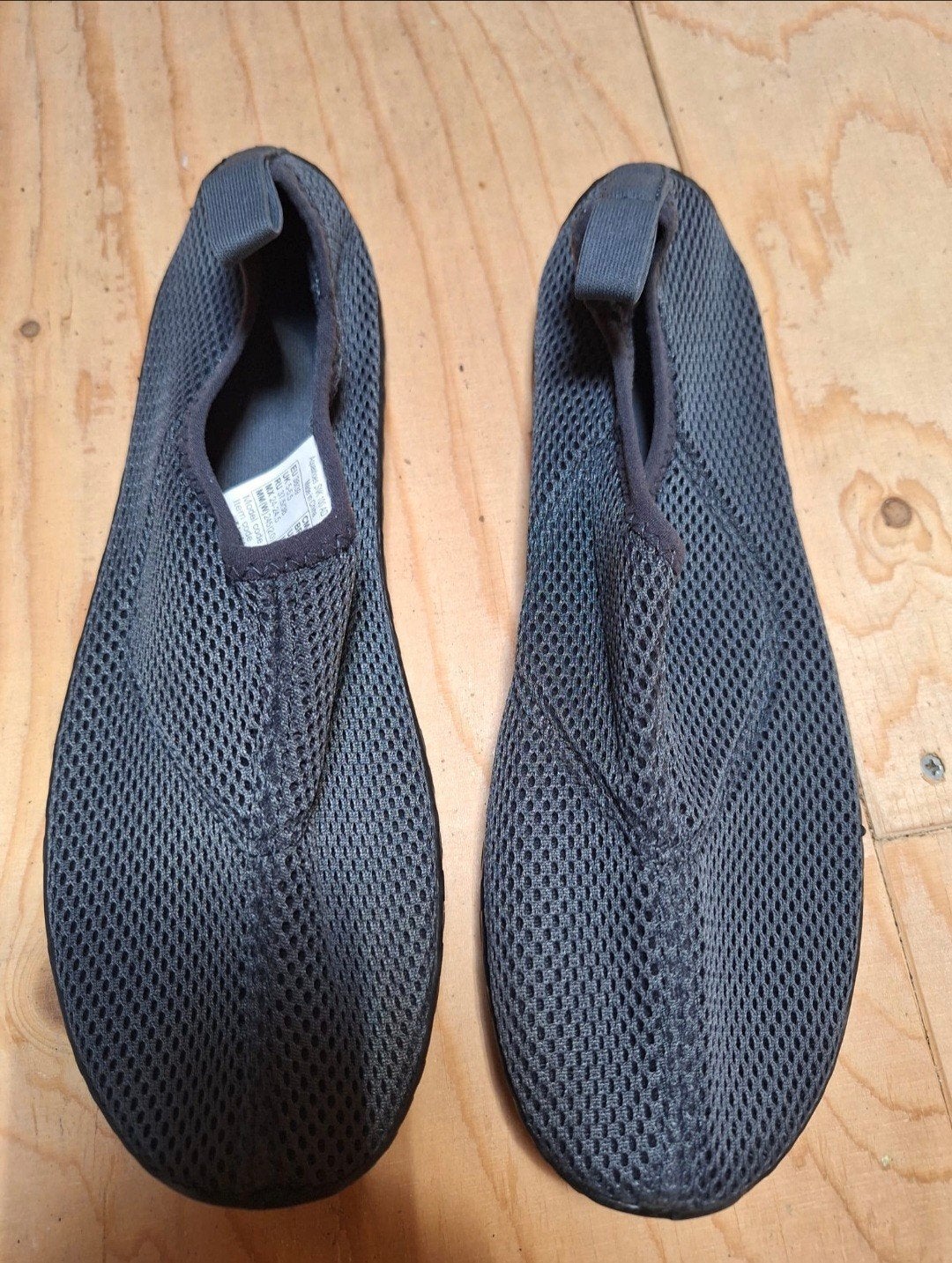 Comfortabele waterschoenen - Ideaal voor wateractiviteiten, Watersport en Boten, Ophalen, Gebruikt, Dame of Heer, Zeil- of Surfschoenen