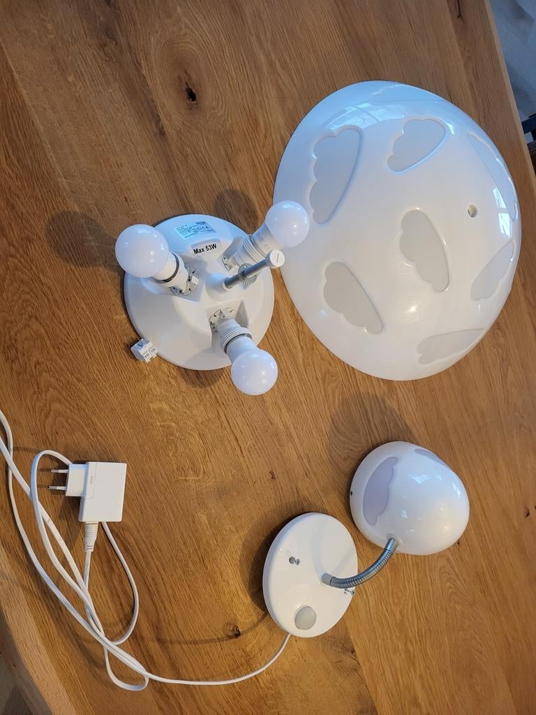 IKEA Wolken Wandlamp en Plafondlamp Set, Ophalen of Verzenden, Gebruikt, Metaal, Kindvriendelijk, Speels, Modern