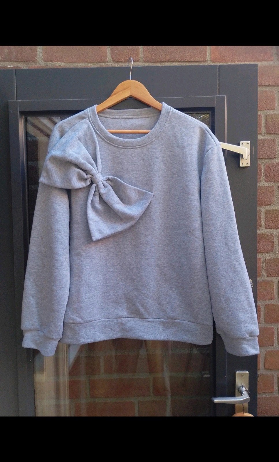 zgan grijze sweater maat L, Maat 42/44 (L), Ophalen of Verzenden, Zo goed als nieuw, Grijs