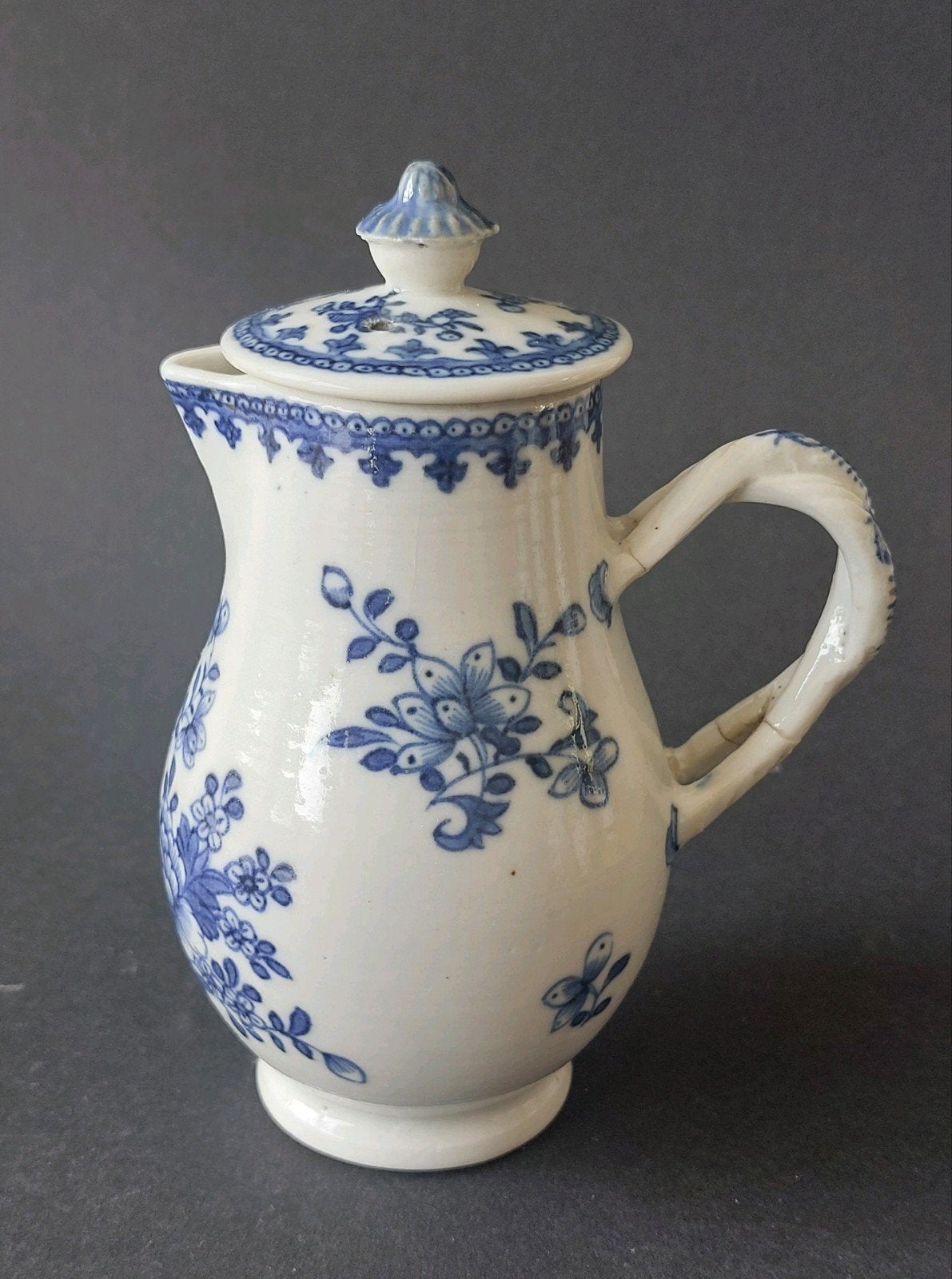Antiek 18e eeuws chinees melkkannetje, Antiek en Kunst, Antiek | Porselein, Ophalen of Verzenden