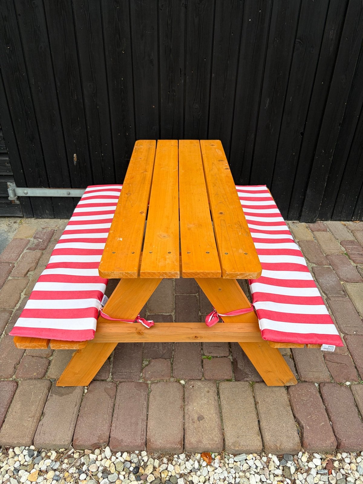 Houten kinderpicknicktafel met kussens; zeer goede staat, Tuin en Terras, Zo goed als nieuw, Rechthoekig, Hout, Ophalen
