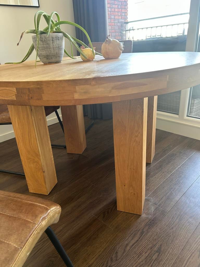 Massief eikenhouten ronde eettafel met 4 stoelen, Ophalen, 100 tot 150 cm, Zo goed als nieuw, Vier personen