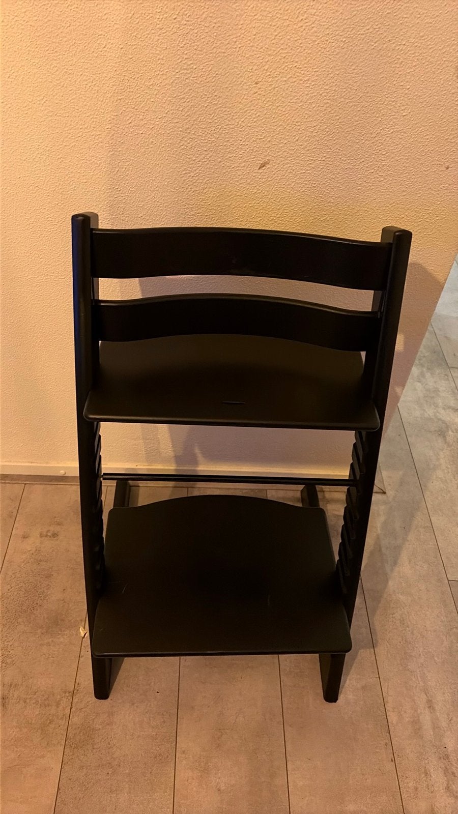 Stokke Tripp Trapp meegroeistoel - Zwart nieuw model, Kinderen en Baby's, Kinderstoelen, Ophalen, Gebruikt, Meegroeistoel