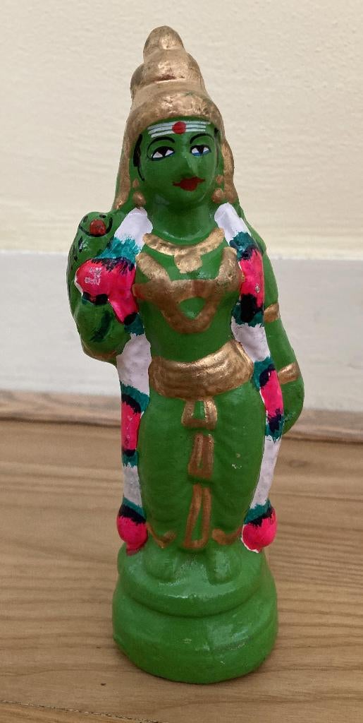 Beeldje Hindoestaanse Godin met papegaai in arm, Ophalen of Verzenden, Nieuw, Mens