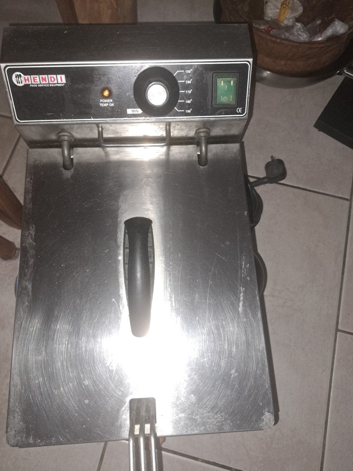 Horeca Hendi Frituurpan - Professionele Kwaliteit, 4 liter of meer, Ophalen, Gebruikt, Uitneembare binnenpan