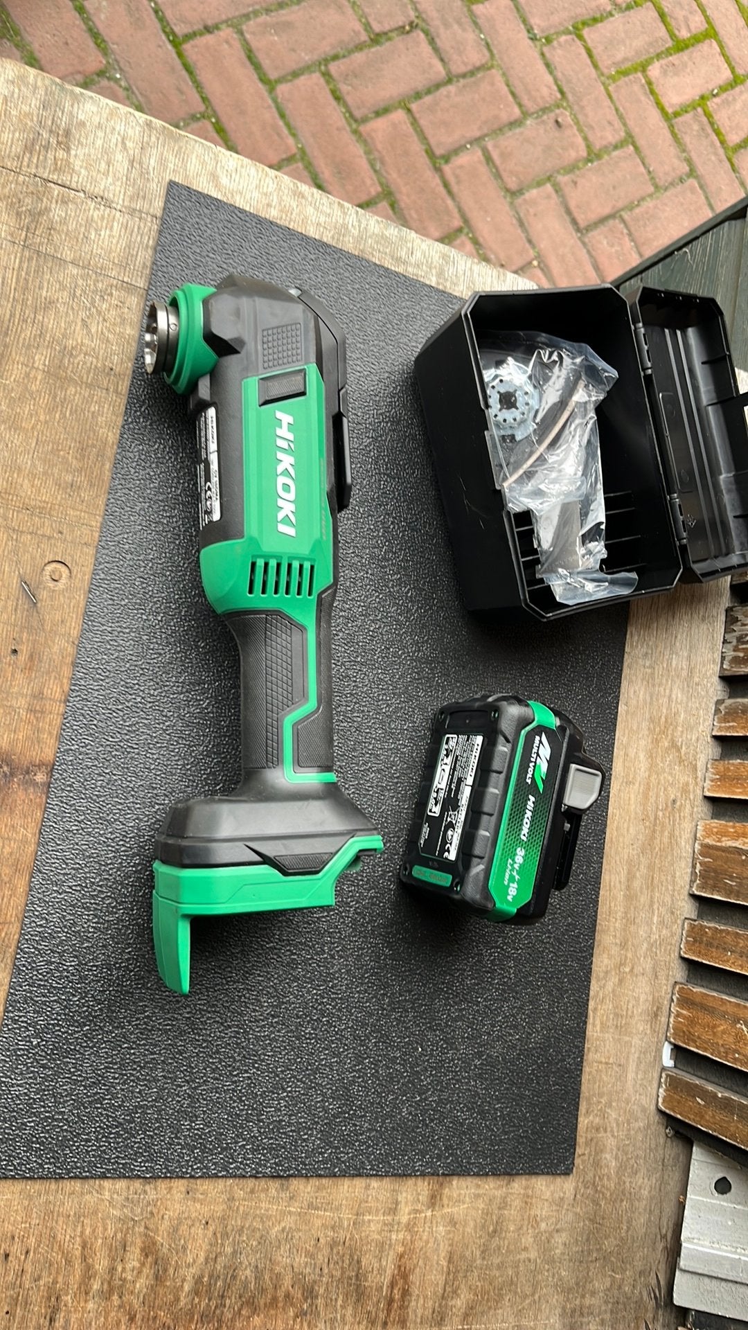 Hikoki CV 18DMA multitool met accu, Overige typen, Nieuw, Ophalen of Verzenden, 30 tot 70 mm