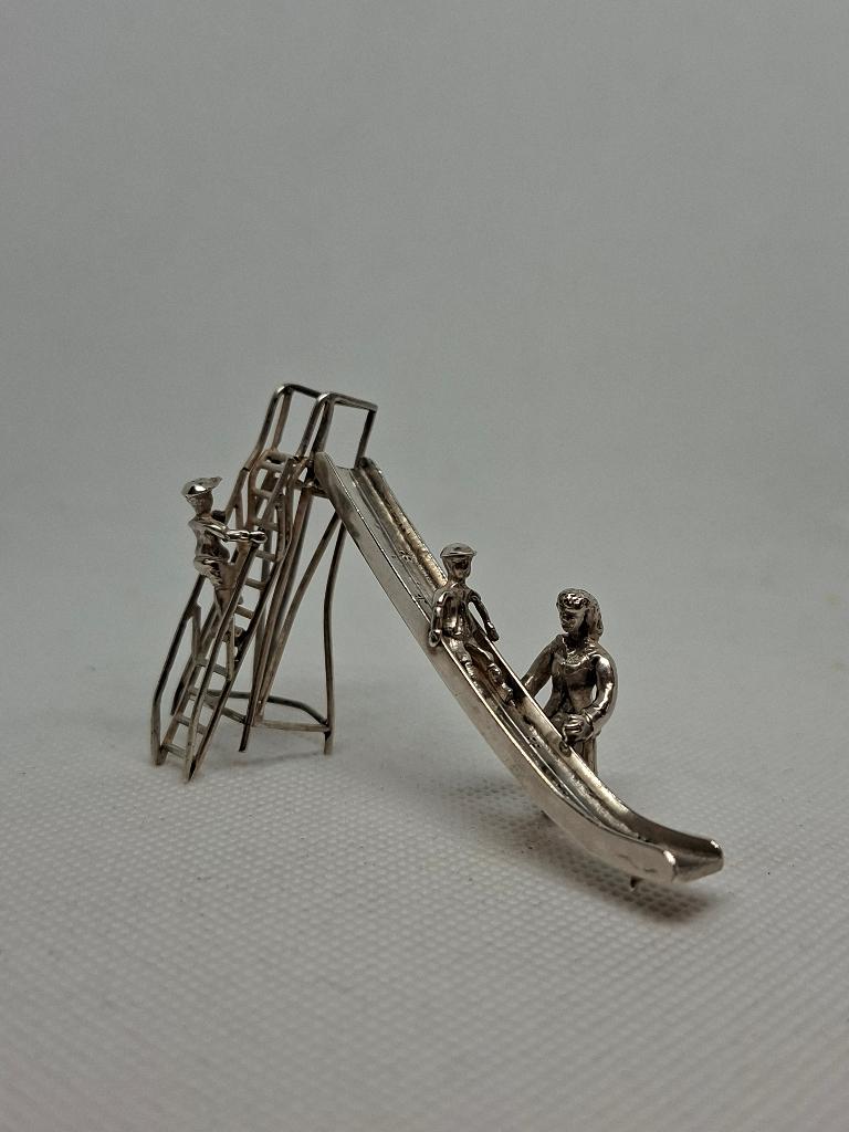 Zilveren miniatuur glijbaan, Ophalen of Verzenden, Zilver