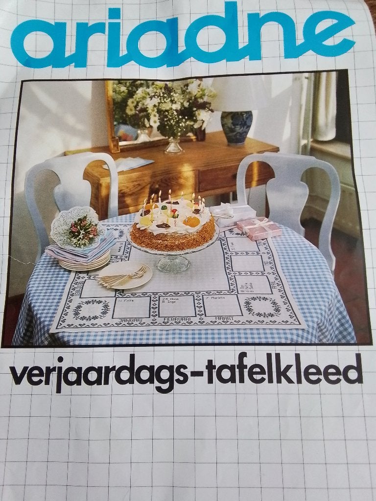 Borduurpakket van Ariadne, verjaardagskleed, Ophalen of Verzenden, Zo goed als nieuw, Handborduren, Borduurpakket