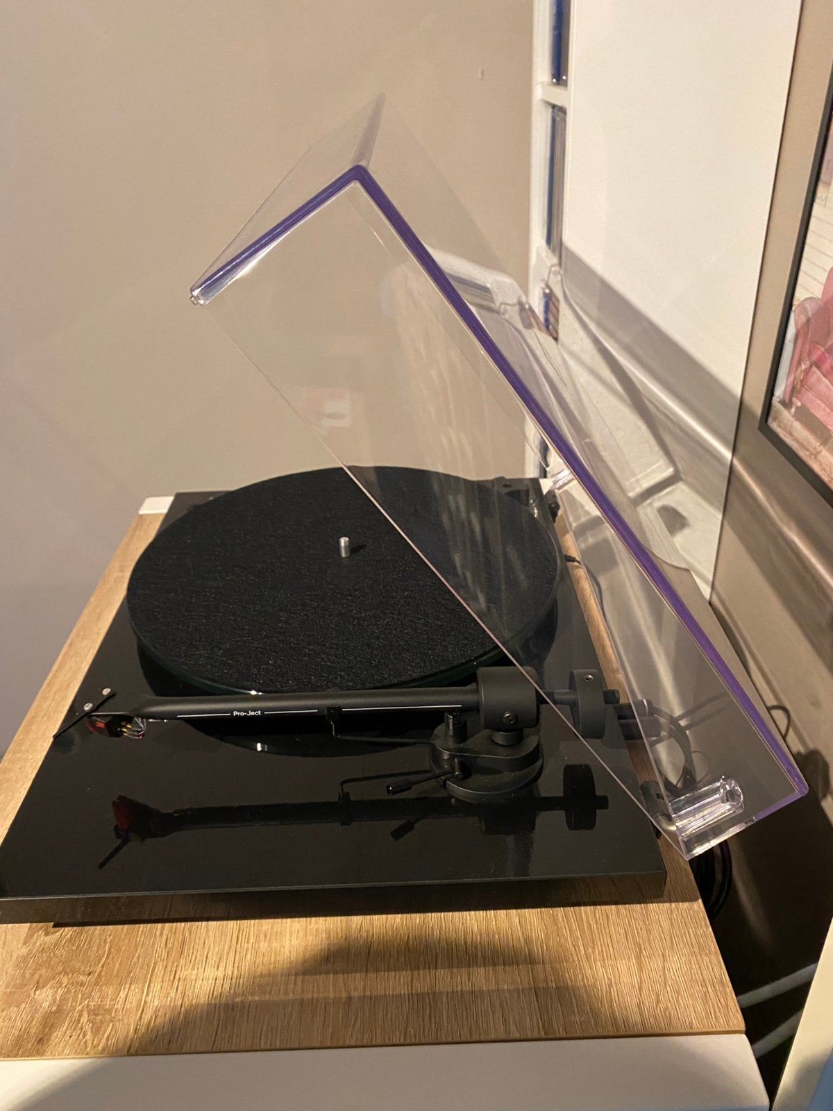Platenspeler Project T1 Phono SB, zwart, hoogglans, Audio, Tv en Foto, Platenspelers, Pitch-regelaar, Zo goed als nieuw, Platenspeler