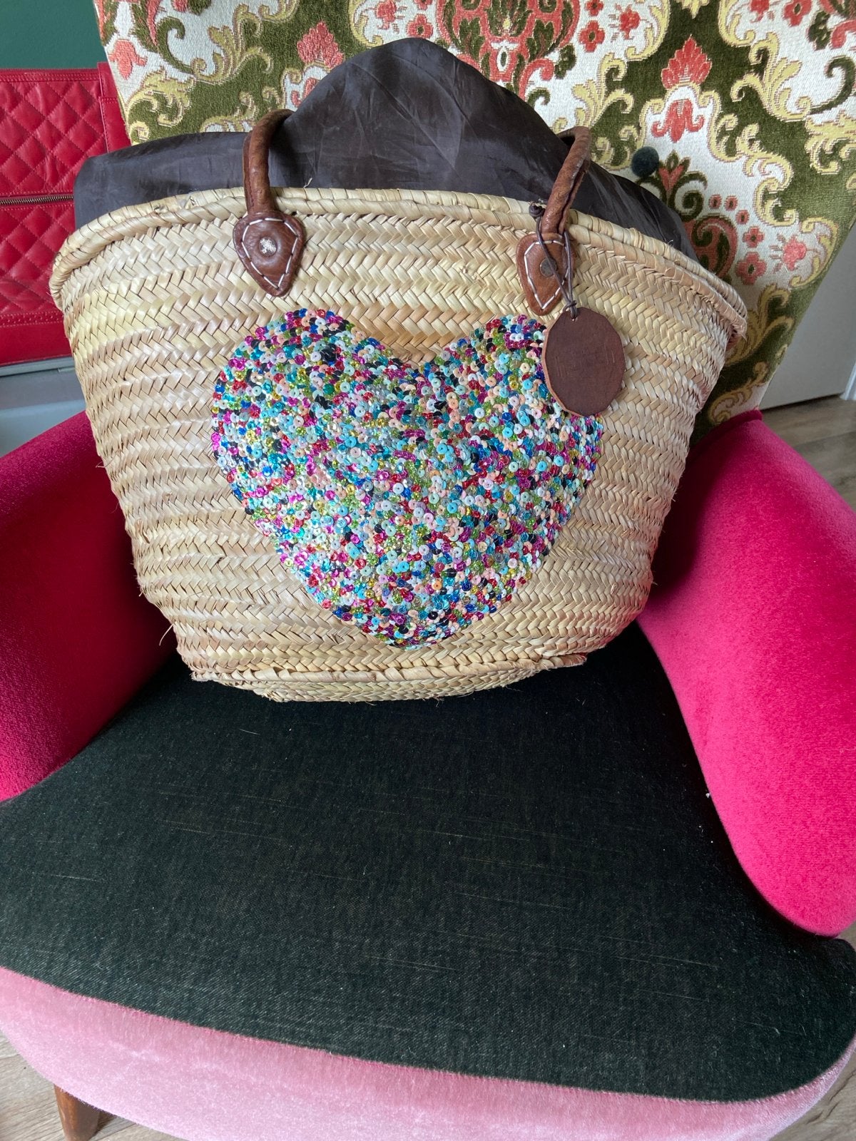 Grote rieten shopper met hart van pailletten, Ophalen of Verzenden, Gebruikt, Overige kleuren, Shopper