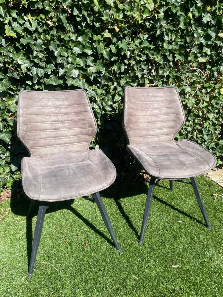 4 eetkamerstoelen per direct op te halen, Ophalen, Gebruikt, Vier, Grijs
