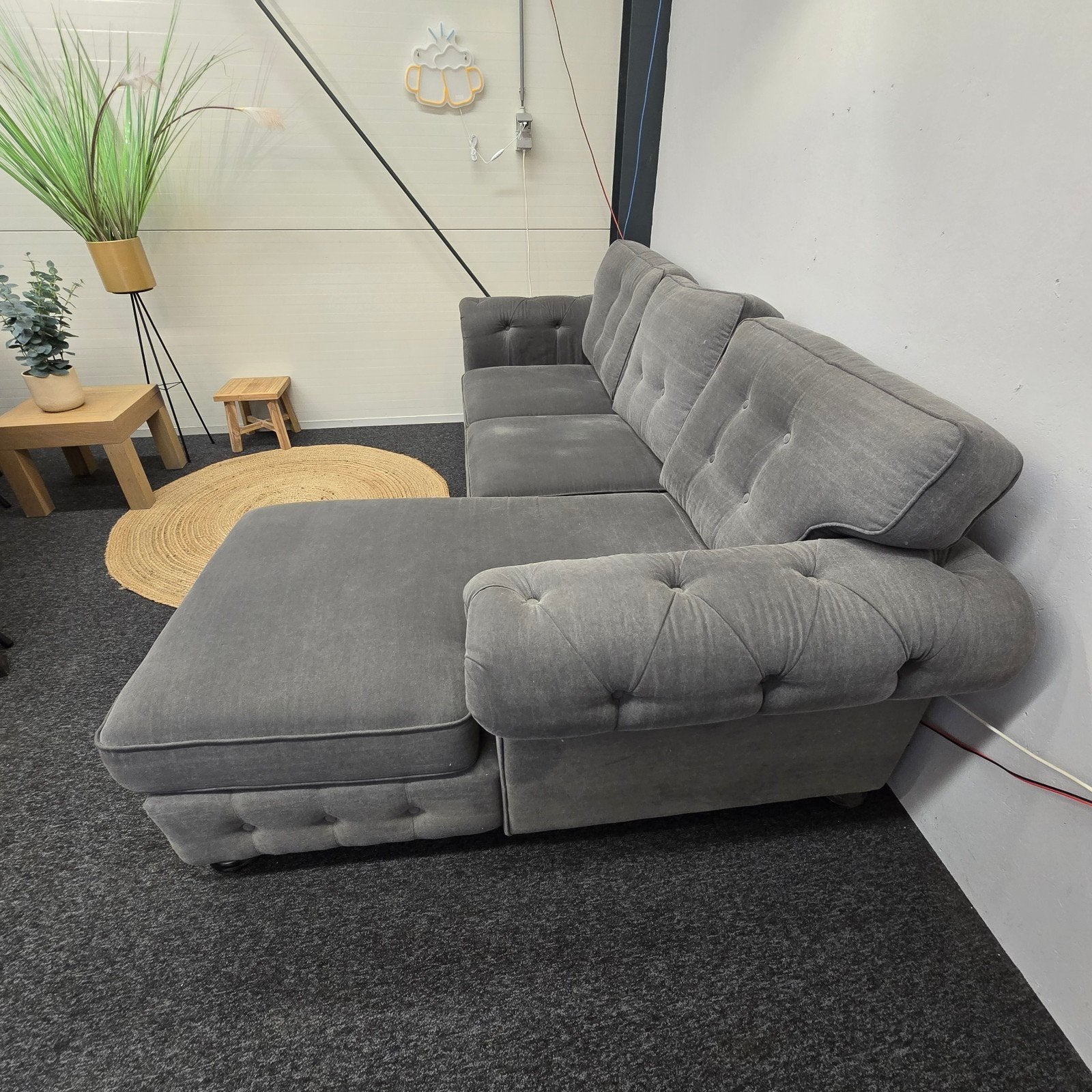 Grijze hoekbank 250x150cm - Comfortabel en stijlvol, Ophalen, 250 tot 300 cm, Gebruikt, Klassiek, Comfortabel