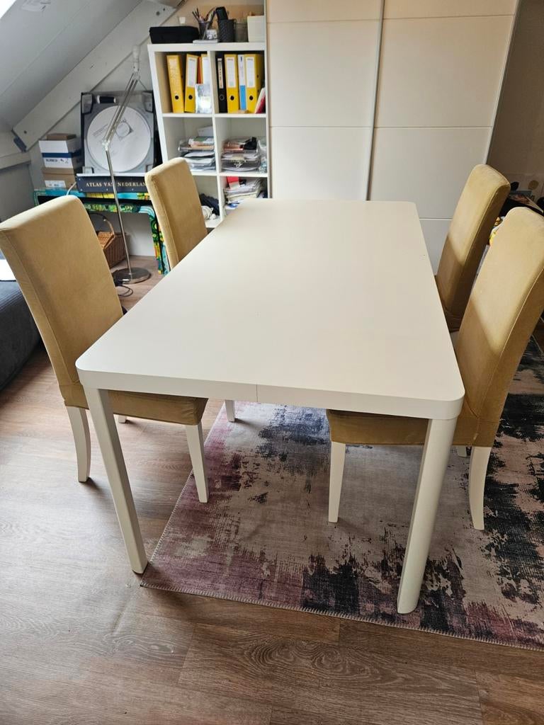 IKEA Tingby eettafel/bureau met 4 stoelen (afneembare hoes), Ophalen, Gebruikt, 50 tot 100 cm, Vijf personen of meer
