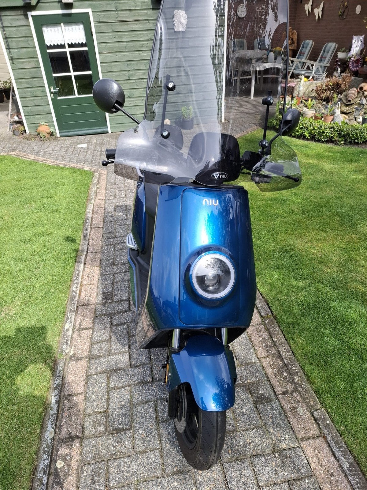 NIU N1S Scooter, Fietsen en Brommers, Snorfietsen en Snorscooters, Elektrisch, Zo goed als nieuw, Ophalen, Overige merken