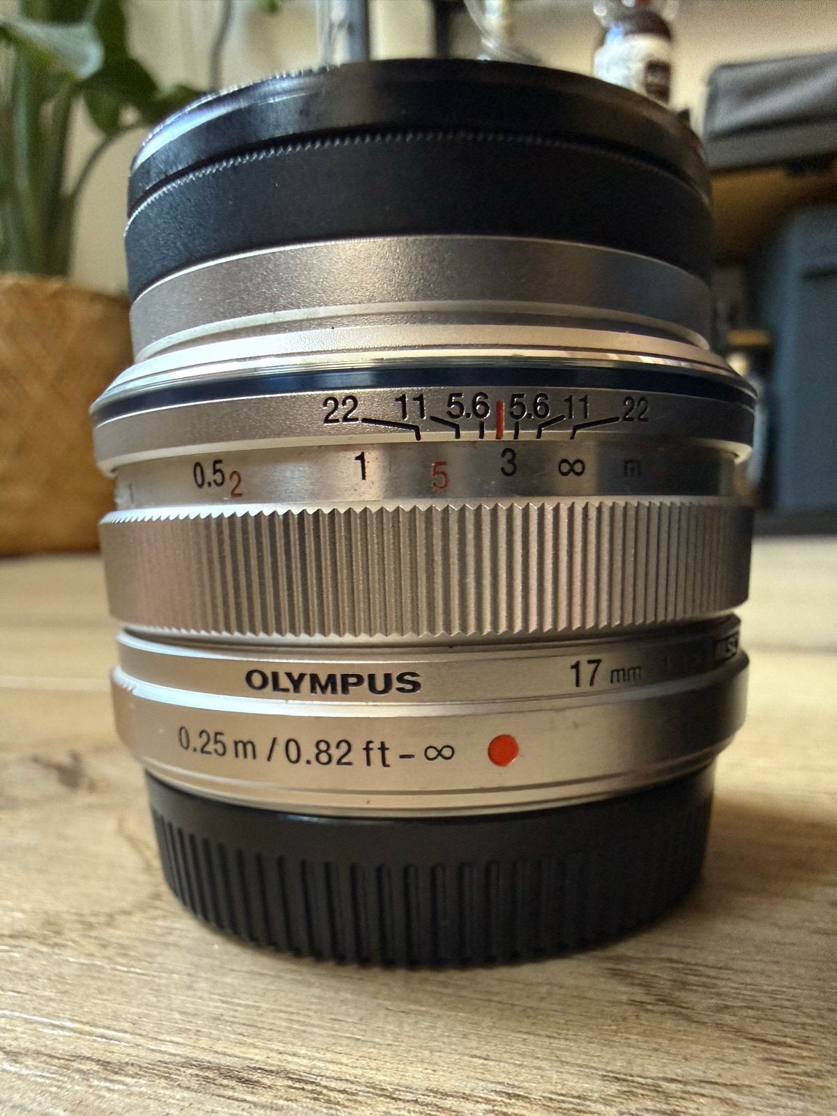 Olympus M.Zuiko Digital 17mm 1:1.8 MSC Lens met bw filter, Autofocus, Micro Four Thirds, Olympus, Ophalen of Verzenden