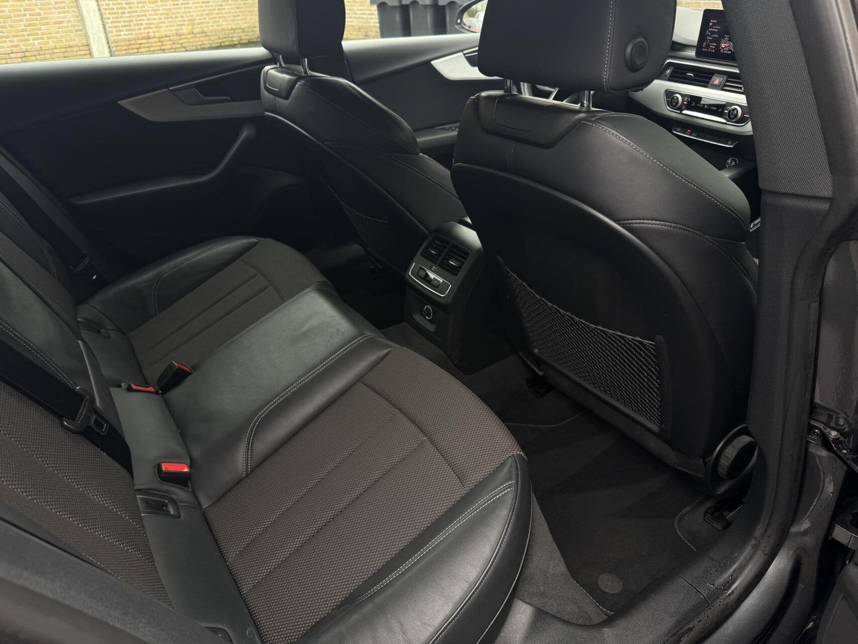 Foto 8 van Audi A5 Sportback 2.0 TFSI MHEV Sport S-line Edition