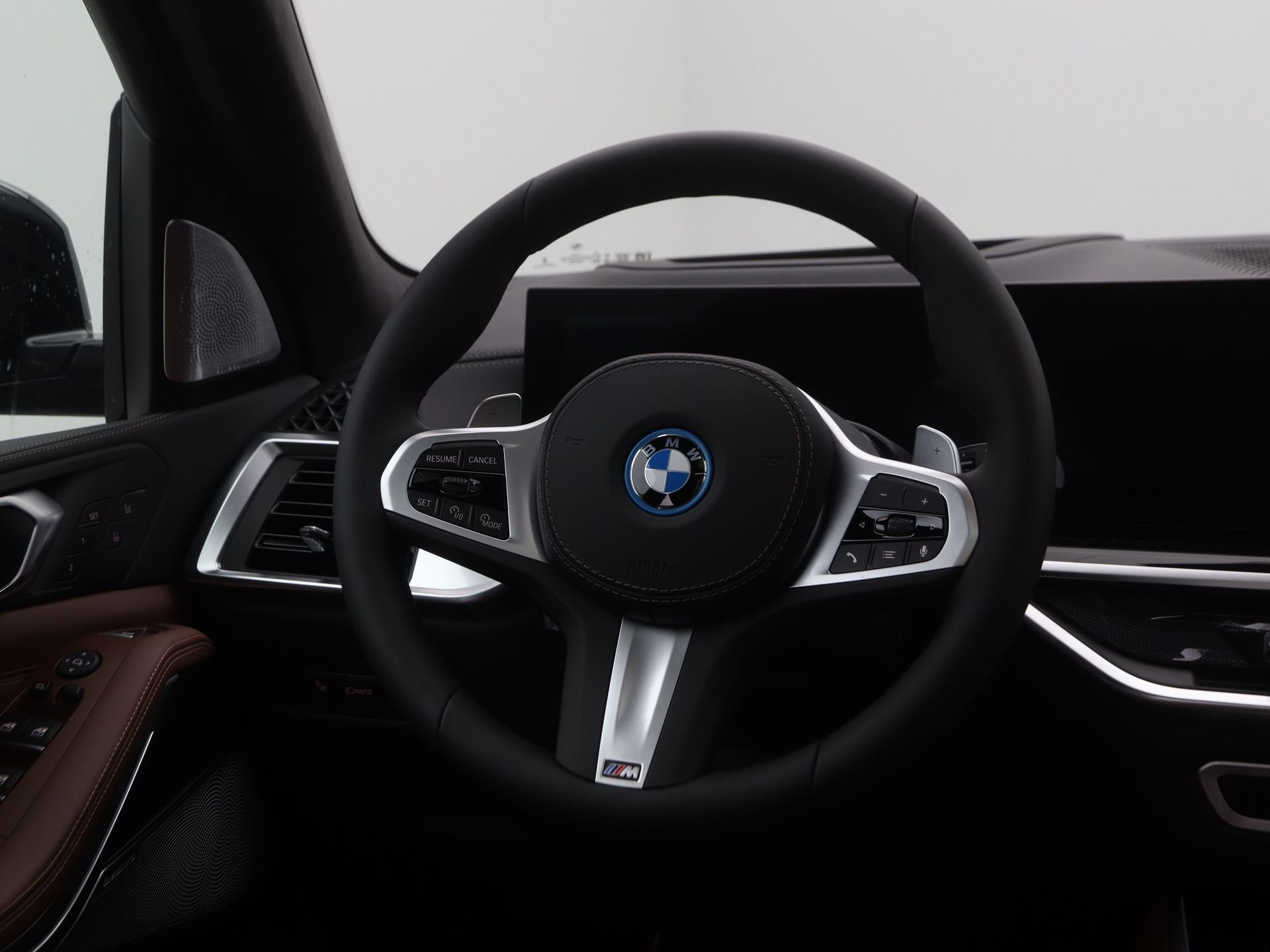 BMW X5 xDrive50e M Sport Pro (bj 2026, automaat), Auto's, Automaat, X5, 2395 kg, Overige brandstoffen