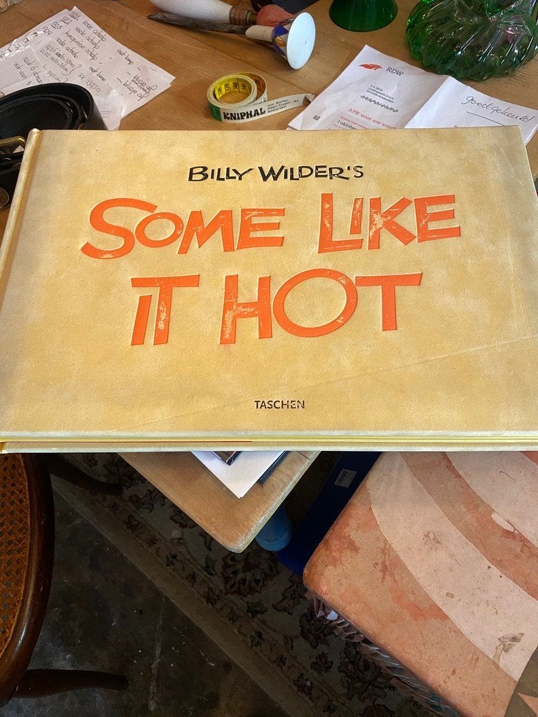 Tashen boek some like it hot Billy Wilders, Boeken, Ophalen, BILLY WILDERS, Film- of Tv-bewerking, Zo goed als nieuw