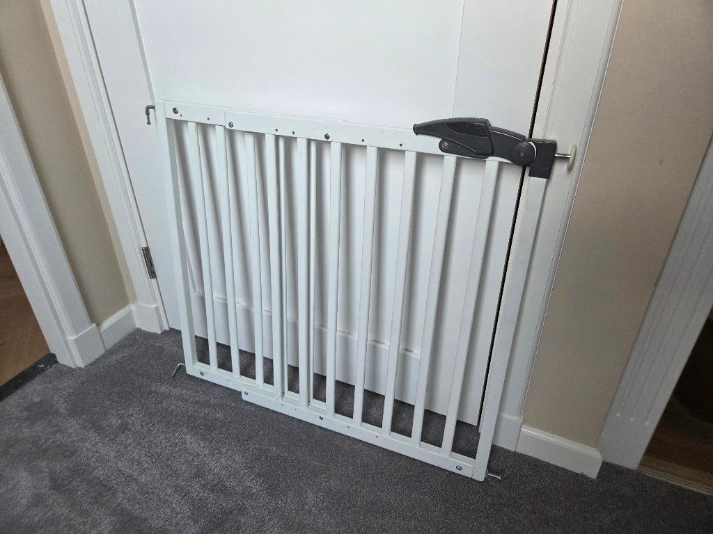 Traphekje A3 Baby & Kids - Oslo - Wit- 2 stuks, Kinderen en Baby's, Traphekjes, Gebruikt, 100 tot 115 cm, Ophalen of Verzenden