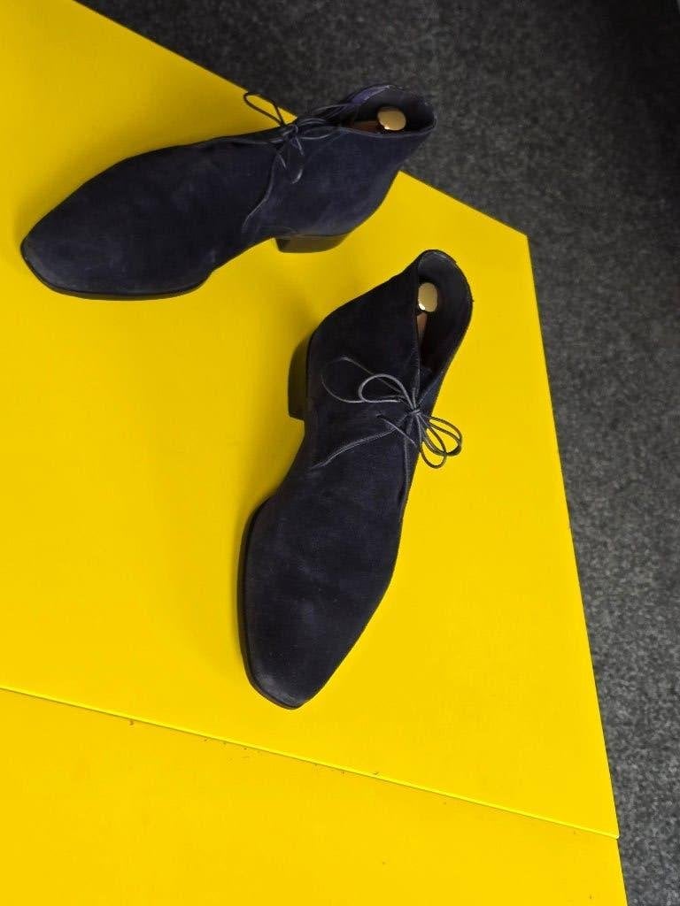 Santoni suede half hoog schoenen met Zwarte kleur maat 8/5, Zwart, Ophalen of Verzenden, Zo goed als nieuw, Santoni