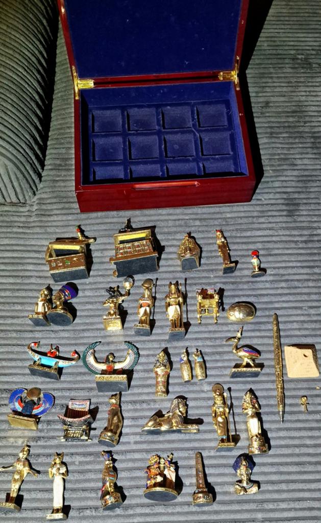 Veronese Design 32-delige verzameling Egyptische miniaturen, Ophalen of Verzenden