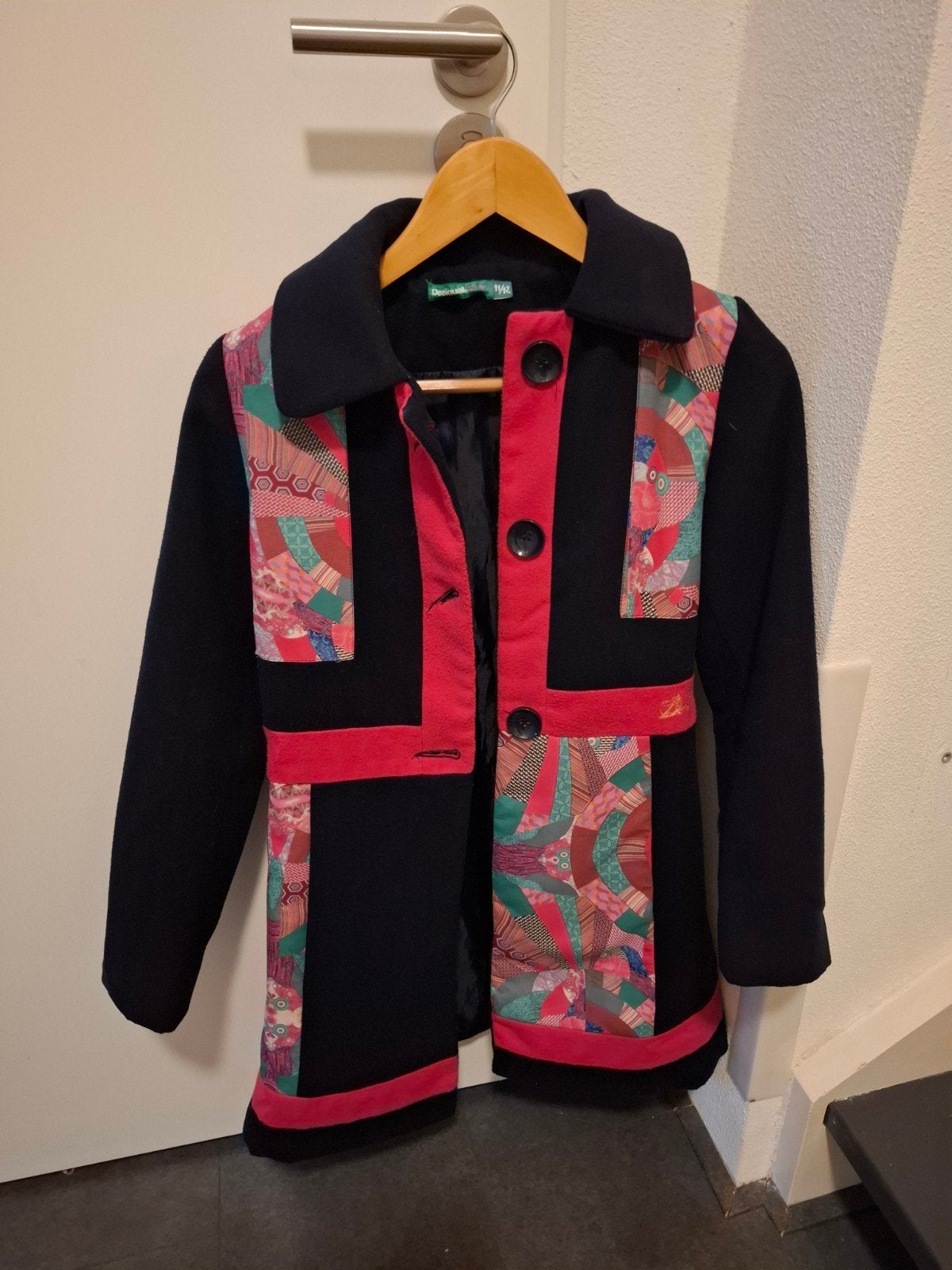 mooi meisjesjas van Desigual, Ophalen, Desigual, Meisje, Zo goed als nieuw