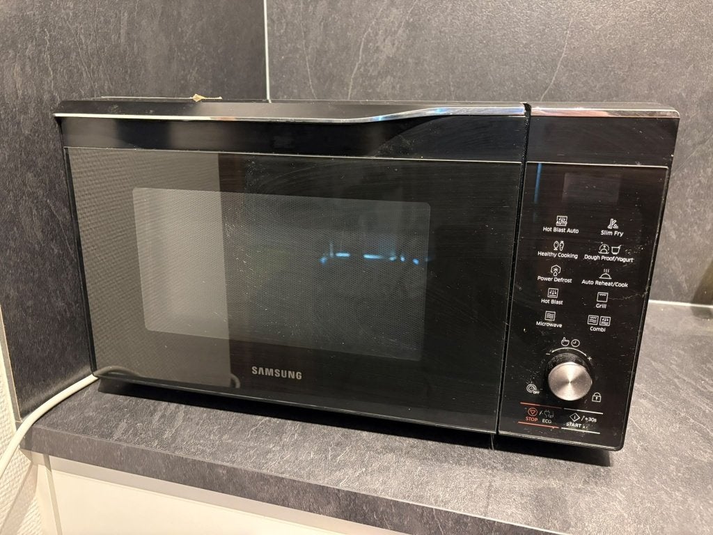 Samsung MC32K7055CK Combimagnetron 32L HotBlast/Grill/Oven, Ophalen, Minder dan 45 cm, Gebruikt, Combi-oven